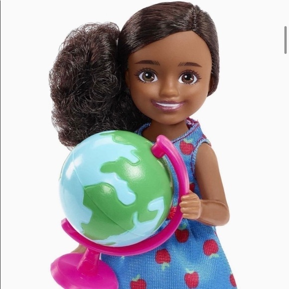 NWT-BARBIE PEDIATRICIAN & CHELSEA CAN DO - Picture 10 of 12